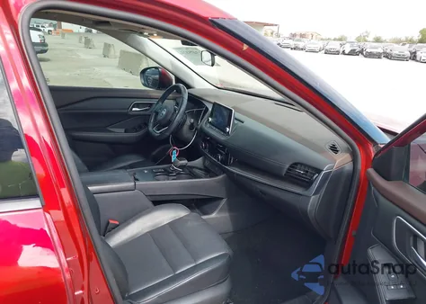 2021 Nissan Rogue Sv Fwd z USA, uszkodzony, nr VIN 5N1AT3BA3MC670144